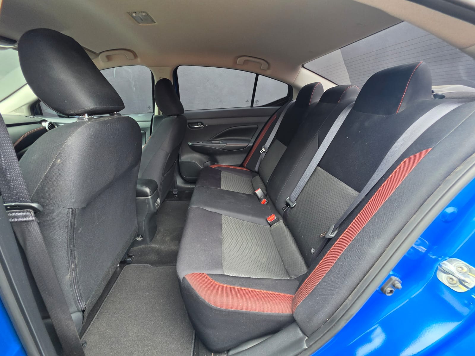 2024 Nissan VERSA 4P SR L41.6 AUT