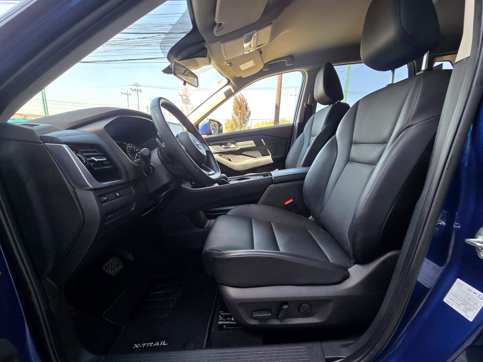 2025 Nissan X-TRAIL 5P EXCLUSIVE 2 ROW L42.5 AUT