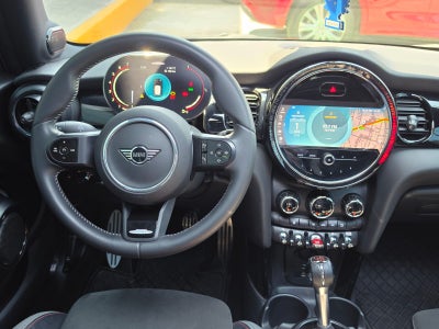2024 MINI COOPER 3P JCW ICONIC L42.0T AUT